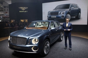 Video Nuevo Bentley SUV -  Un Todo caminos de lujo