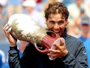 Rafa Nadal conquista el Masters 1000 de Cincinnati (USA) ante John Isner y vuelve al nº2 del ATP World Tour Ranking