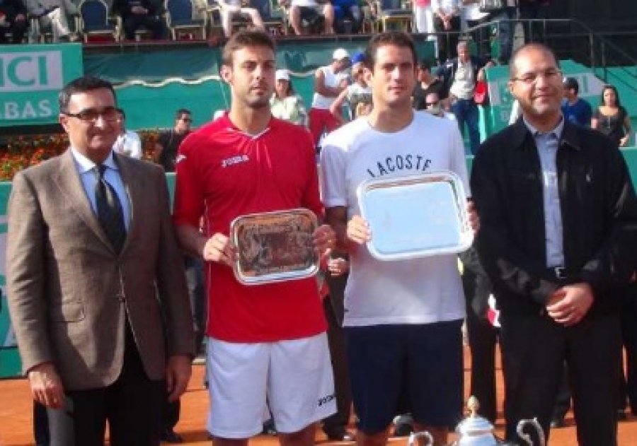 Guillermo García López vence a Marcel Granollers en la final del Torneo de Casablanca