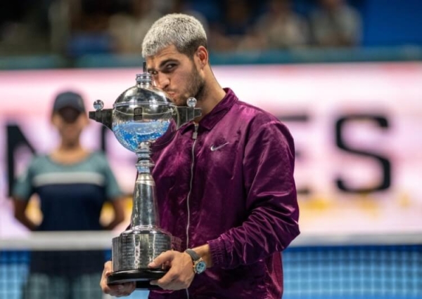 Carlos Alcaraz conquista el ATP 500 de Tokio
