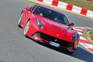 Test Drive Ferrari F12 Berlinetta