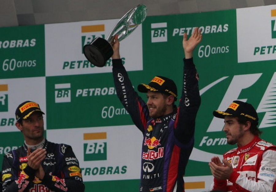 Gran Premio de Brasil - Alonso terecero y Vettel vuelve a ganar en la última carrera de la temporada