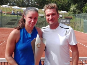 Sara Sorribes y Laura Pous ganan el torneo de tenis de Essen (Alemania)