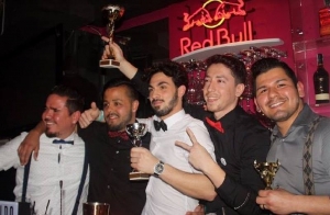 Hot Bar presenta la 1ª edición de su campeonato de Coctelería