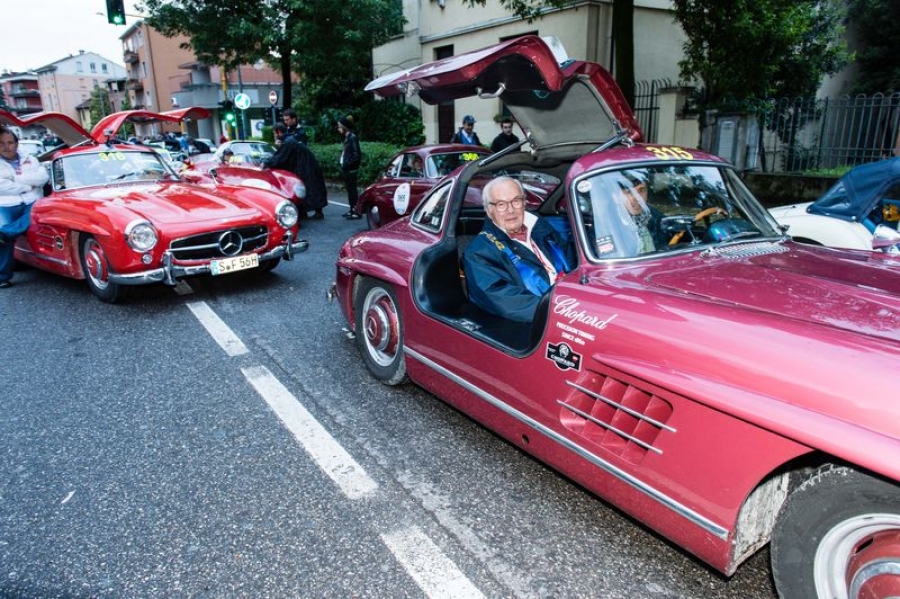 MilleMiglia2013 - Karl Scheufele y Albert Carreras en un Mercedes Alas de Gaviota