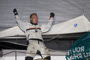 Álex Pella, campeón de Class 40 de la Route du Rhum y primer español en ganar una regata oceánica en solitario.
