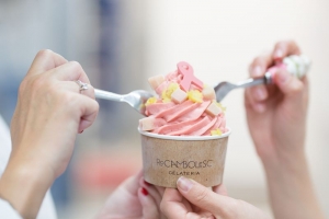 Jordi Roca crea un helado solidario dedicado a las mujeres con cáncer de mama