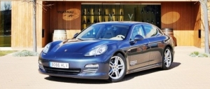 Porsche Panamera 4S