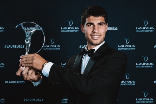 Carlos Alcaraz recibe el Premio Laureus 2022