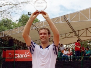 Daniel Gimeno gana el ATP de Bucaramanga (Colombia) y regresa al top-100