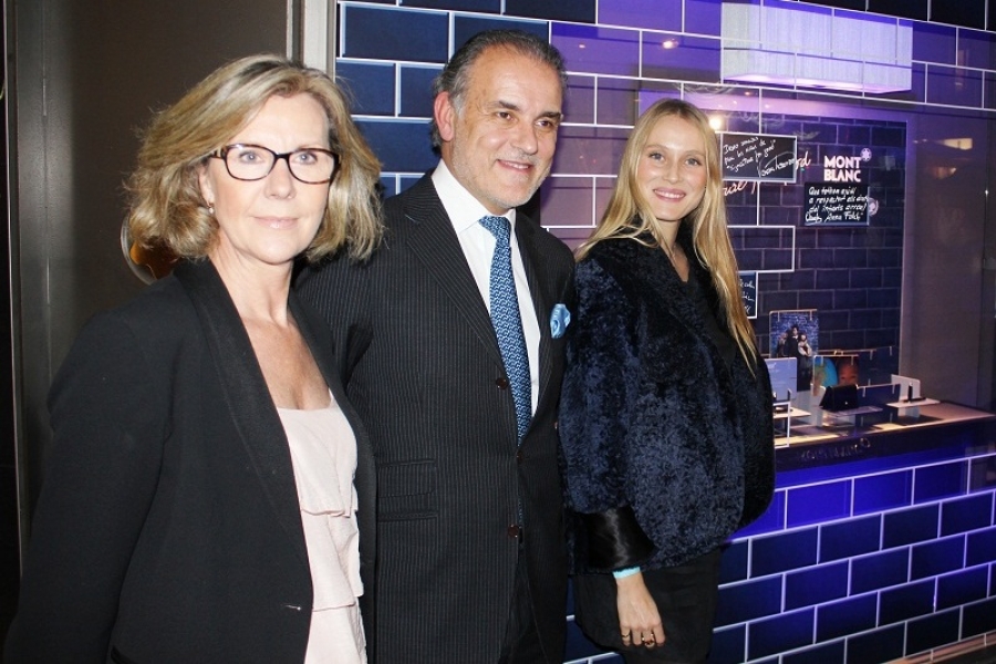 Anna Folch (Presidenta UNICEF Catalunya), Hubert Wiese (Consejero Delegado Montblanc Iberia) y Vanesa Lorenzo (Modelo y Diseñadora) en la presentación de Signature for Good, una iniciativa a favor de Unicef para la lucha contra el analfabetismo infantil