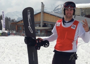 Lucas Eguibar, subcampeón del mundo junior en el Snowboard Cross de los Mundiales de Valmalenco (Italia)