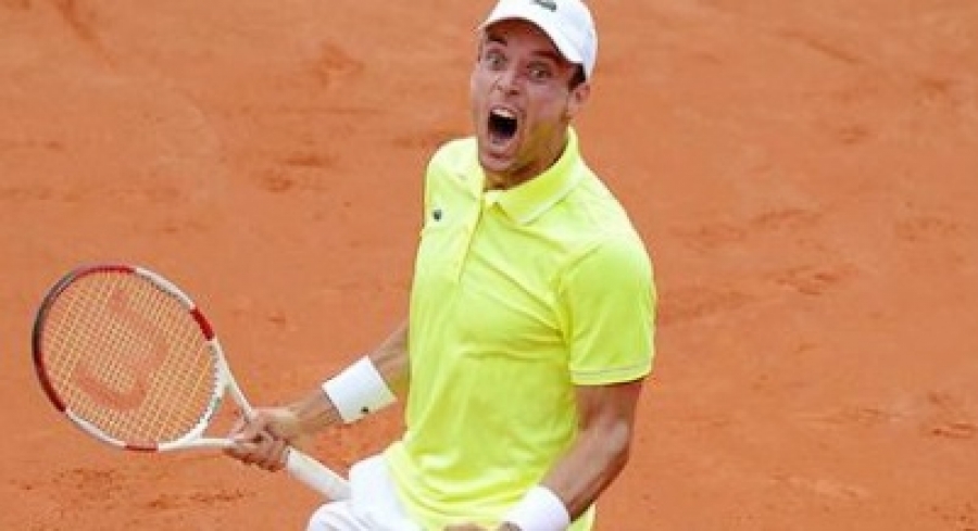 Roberto Bautista se alza con el torneo de tenis de Stuttgart y Tita Torro finalista en dobles en Bad Gastein