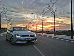 Volkswagen Jetta, pequeña gran berlina. 