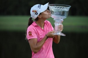 Marta Sanz triunfa en el Symetra Tour IOA Golf Classic de Florida