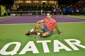 Ferrer conquista el torneo individual de Doha y Nadal gana en dobles