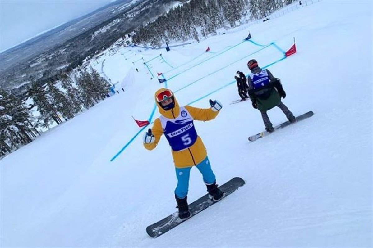 Lucas Eguibar se cuelga el oro en los Mundiales de Snowboardcross en Idre Fjäll (Suecia)
