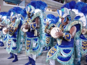 Viajar a Los Carnavales de Brasil, El centro del universo