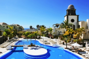 Hotel Suite Villa María - Relax junto al golf en la Isla de Tenerife